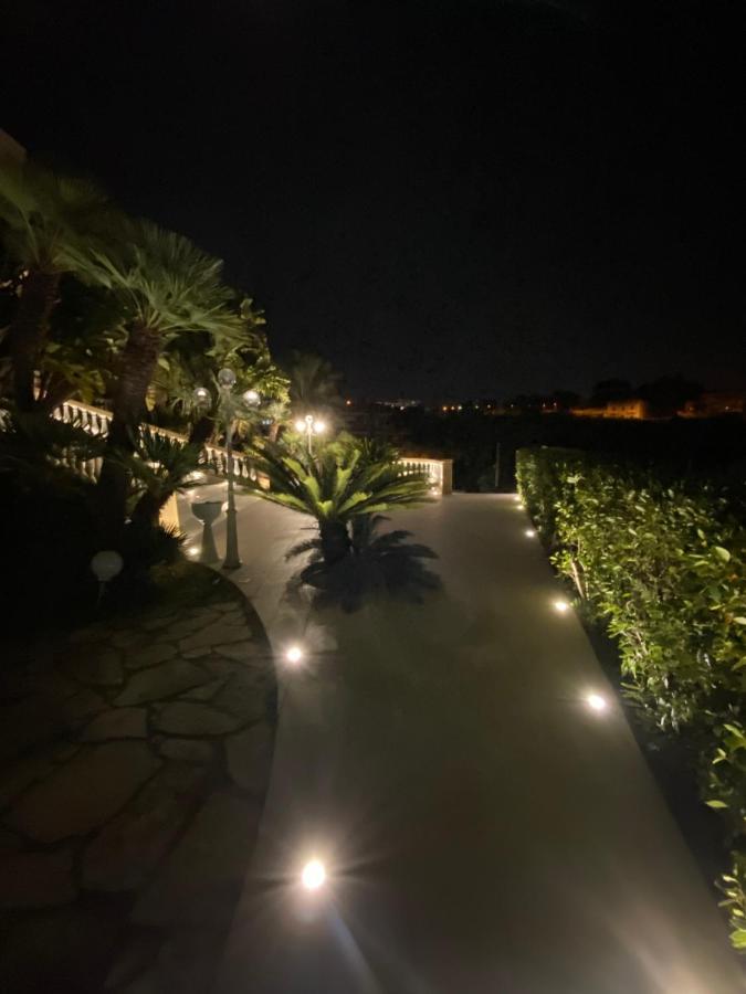 วิลลา ปรินชิ ว Bed & Breakfast วิลลาซานโจวานนี ภายนอก รูปภาพ
